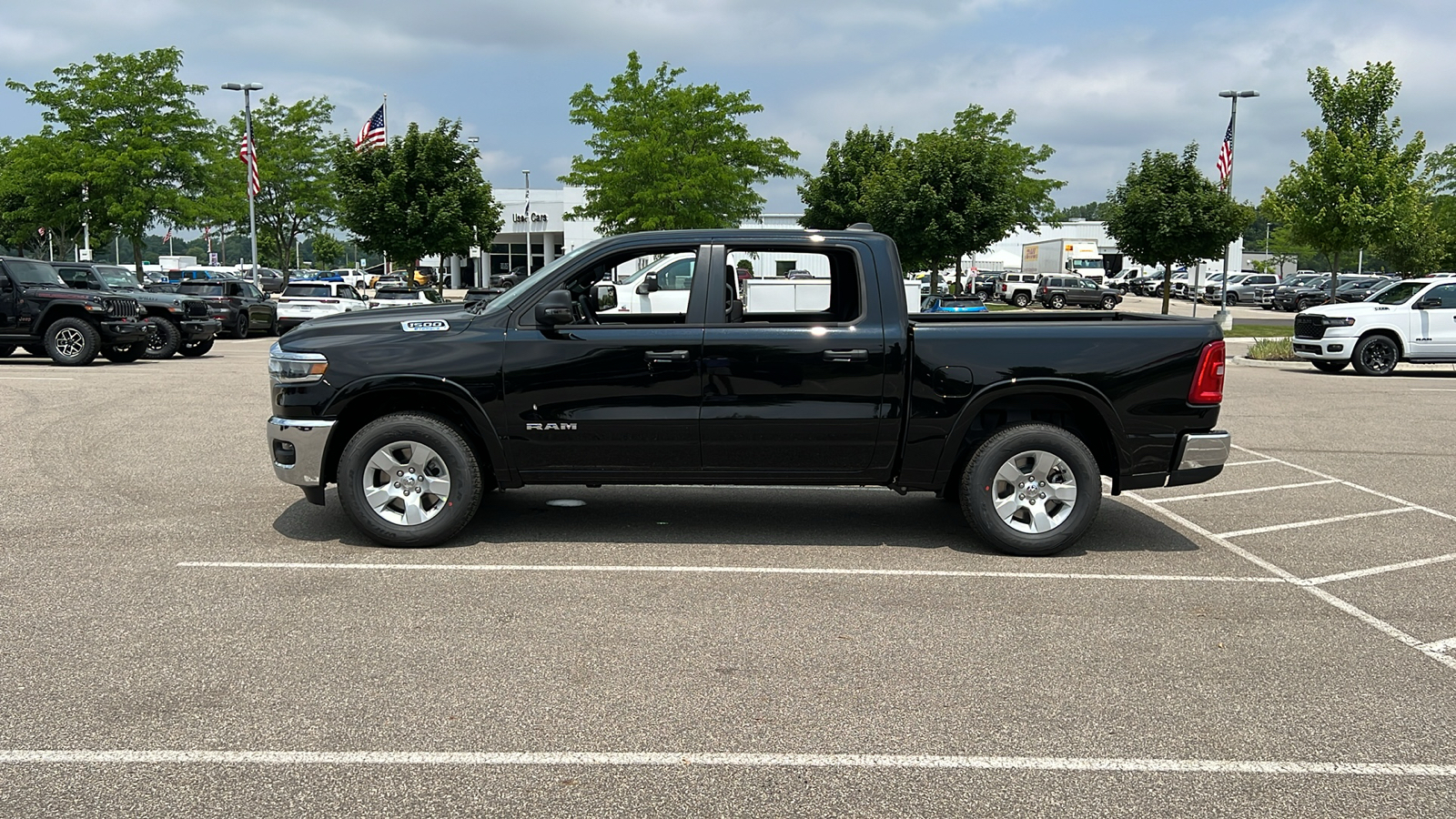 2025 Ram 1500 Big Horn/Lone Star 7