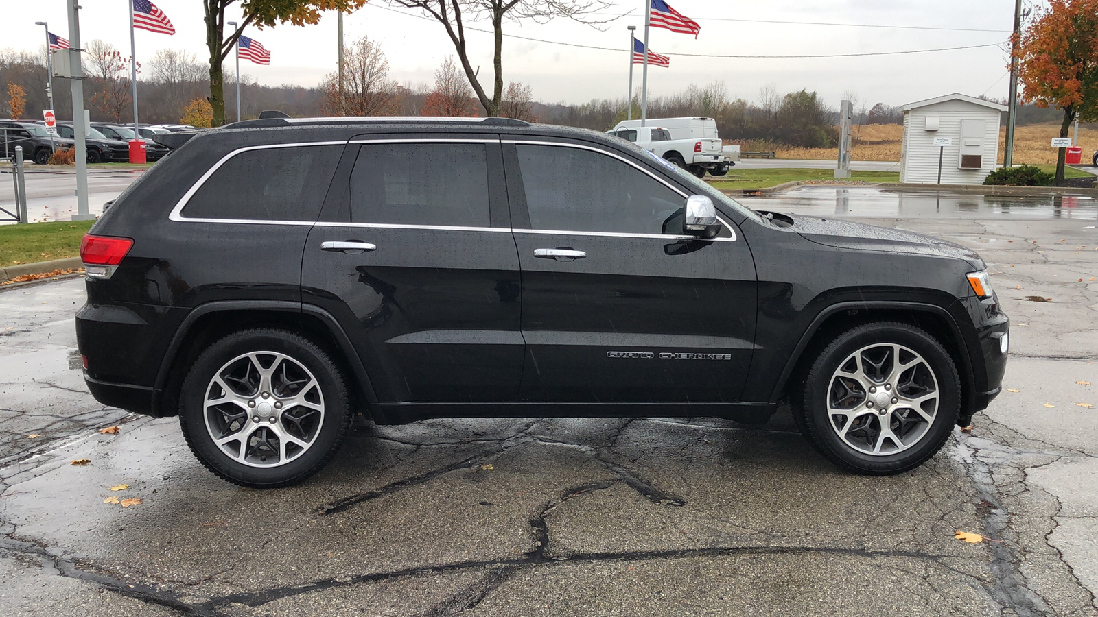 2019 Jeep Grand Cherokee Overland 7