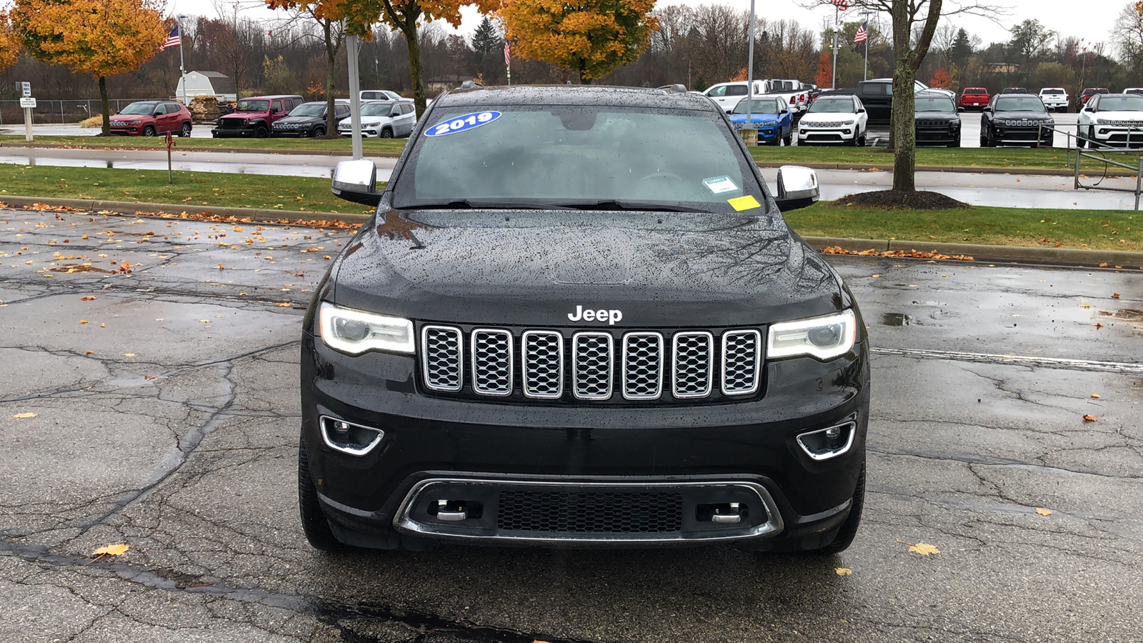 2019 Jeep Grand Cherokee Overland 9