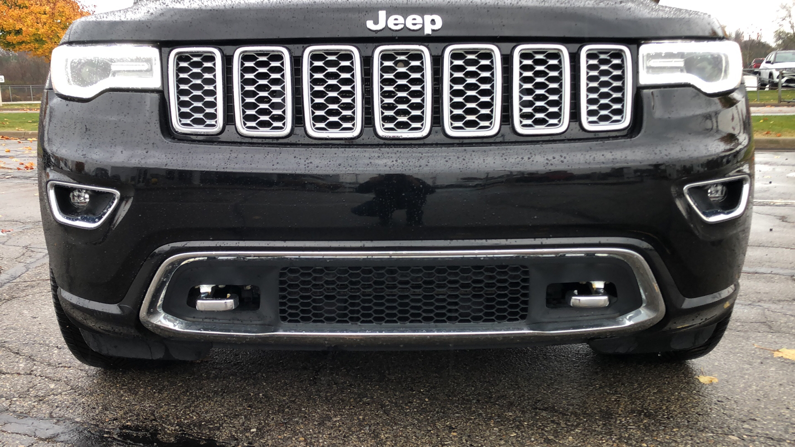 2019 Jeep Grand Cherokee Overland 16