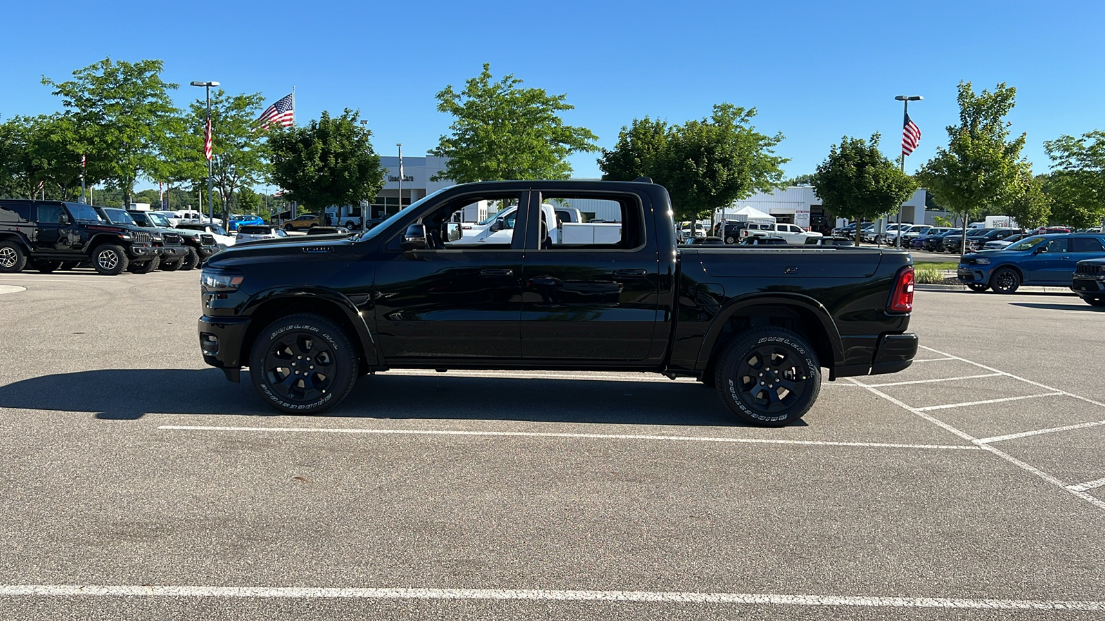 2025 Ram 1500 Big Horn/Lone Star 7