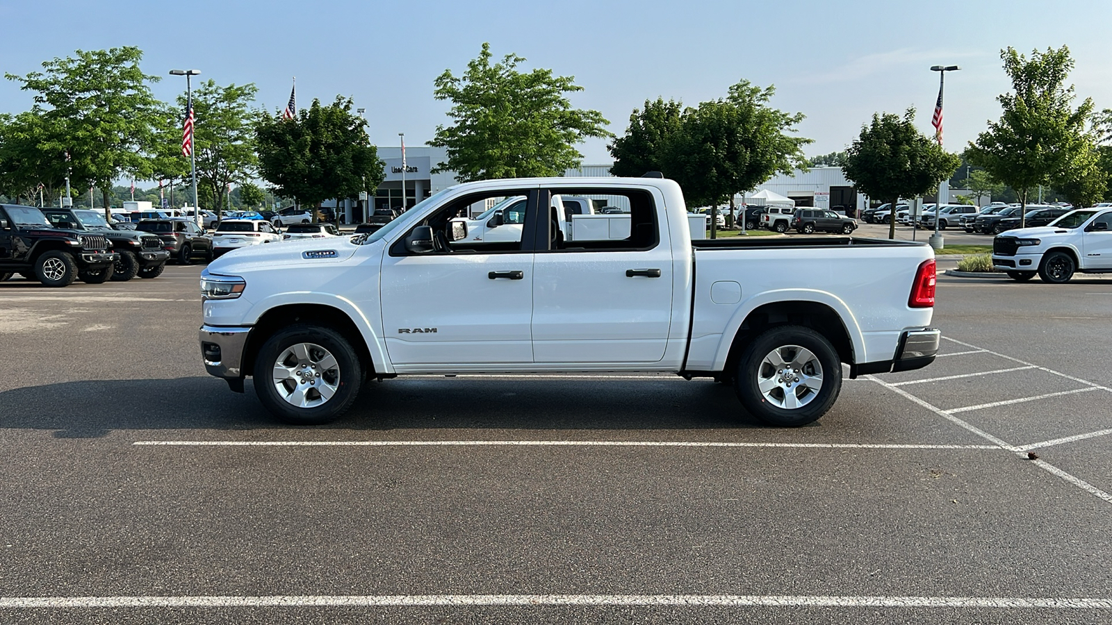 2025 Ram 1500 Big Horn/Lone Star 7