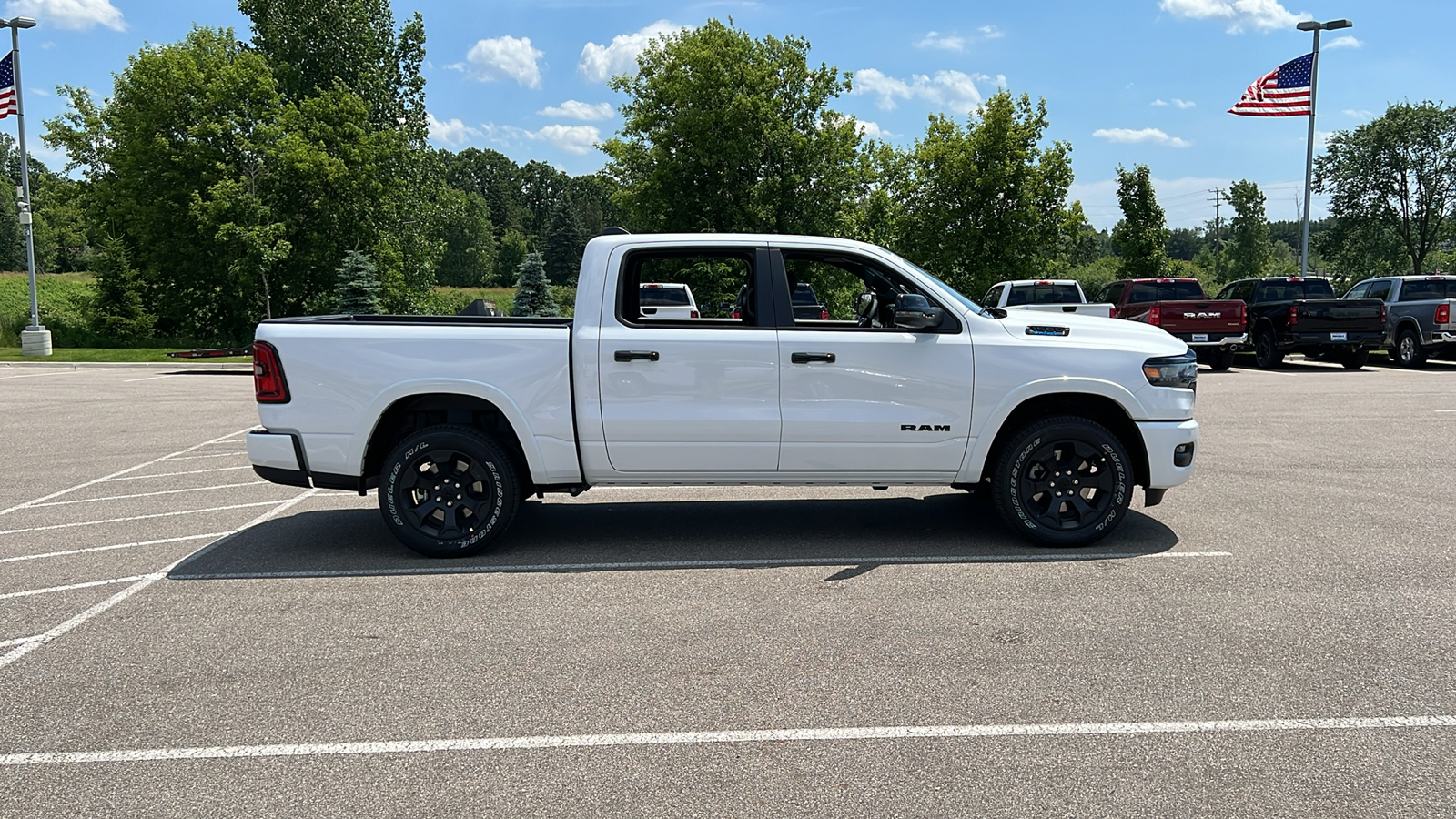 2025 Ram 1500 Big Horn/Lone Star 3