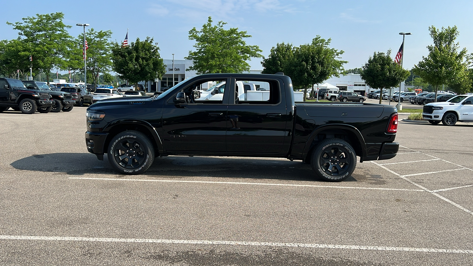 2025 Ram 1500 Big Horn/Lone Star 7