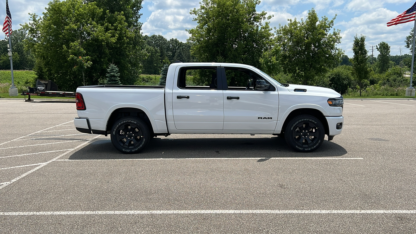 2025 Ram 1500 Big Horn/Lone Star 3