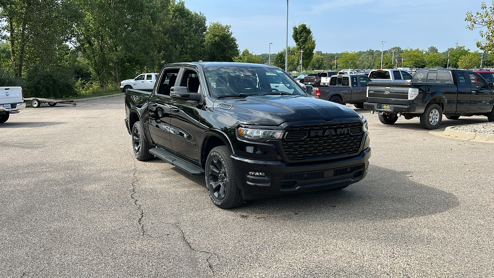 2025 Ram 1500 Big Horn/Lone Star 2