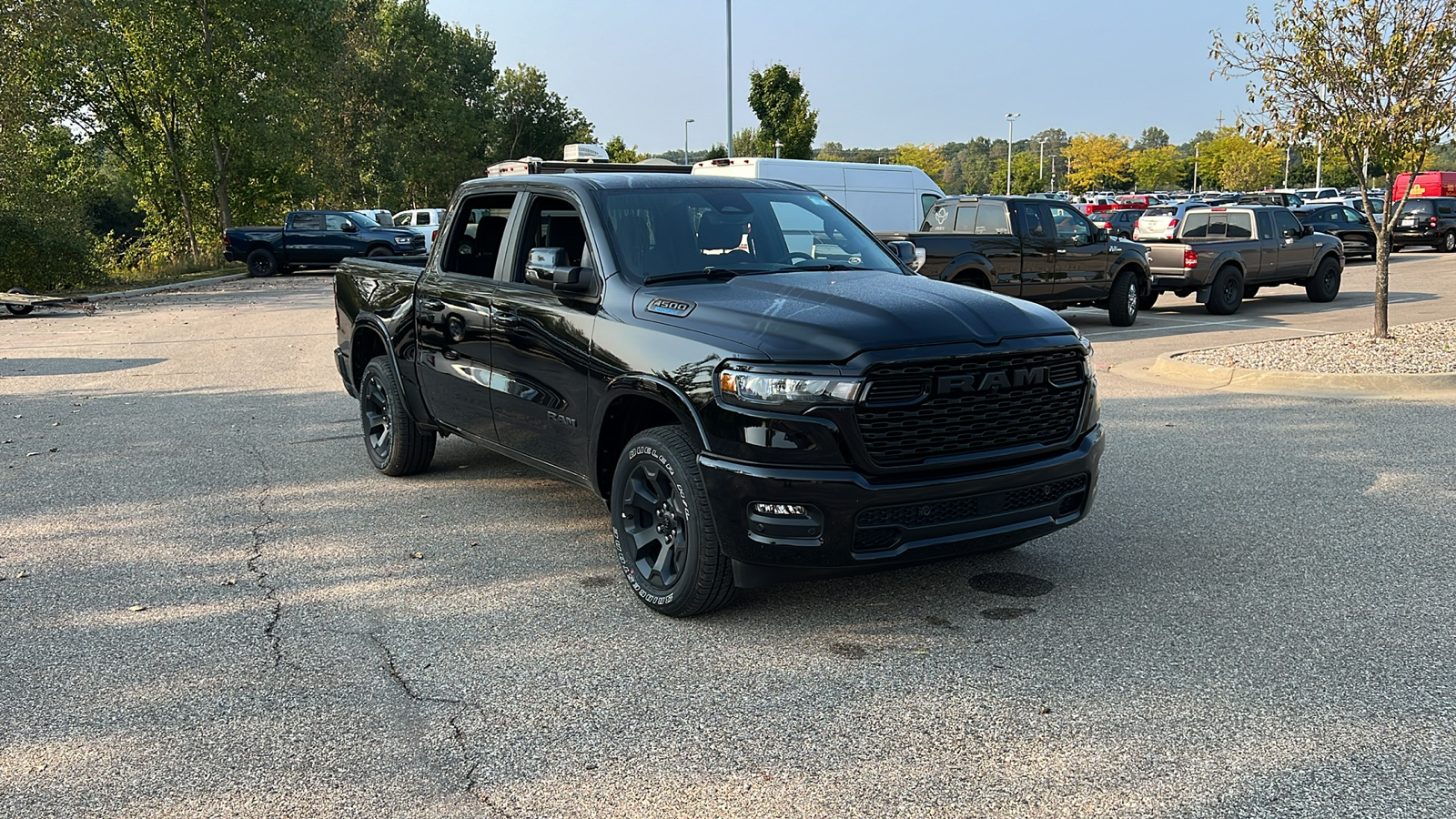 2025 Ram 1500 Big Horn/Lone Star 2