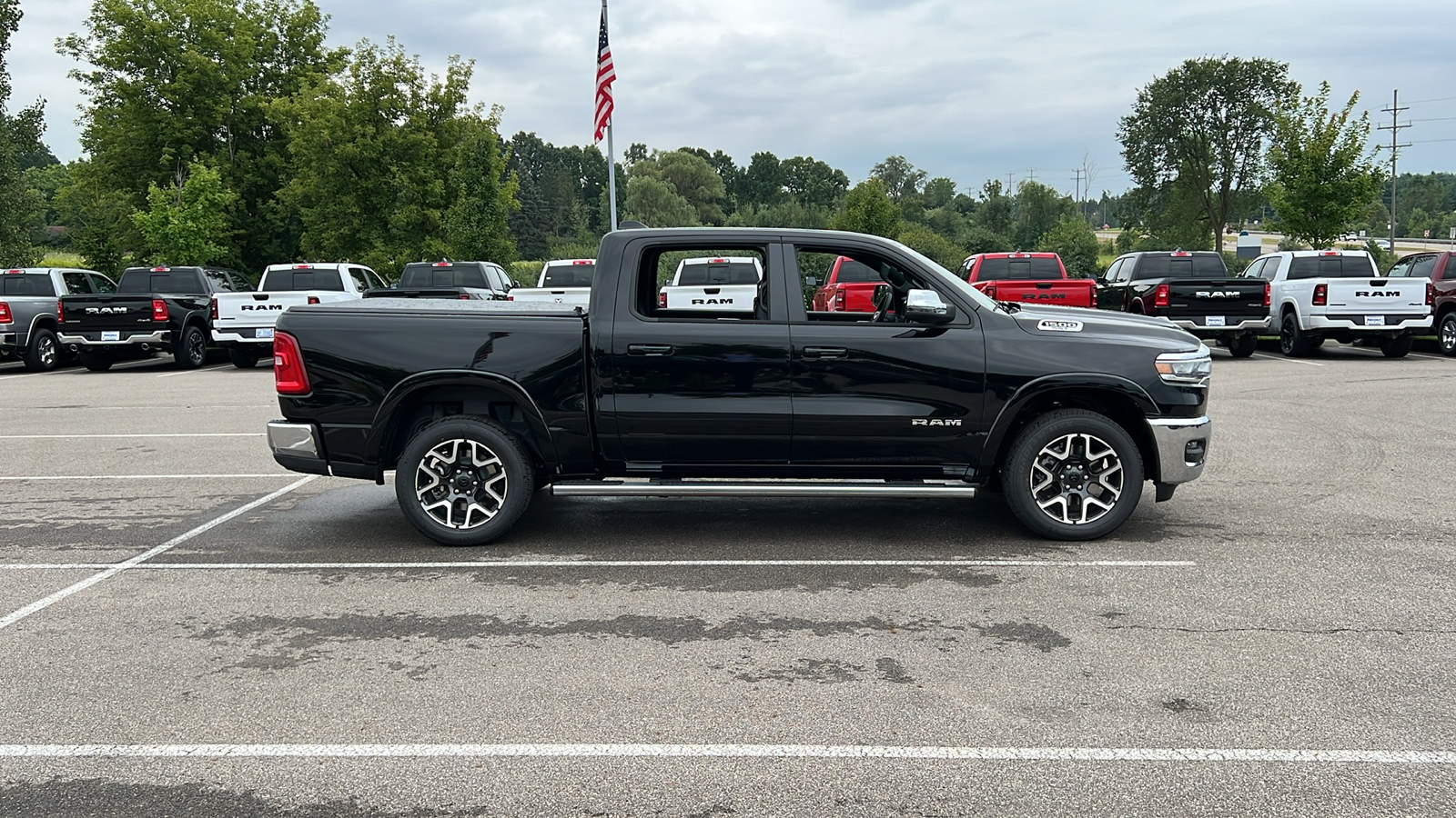 2025 Ram 1500 Laramie 3