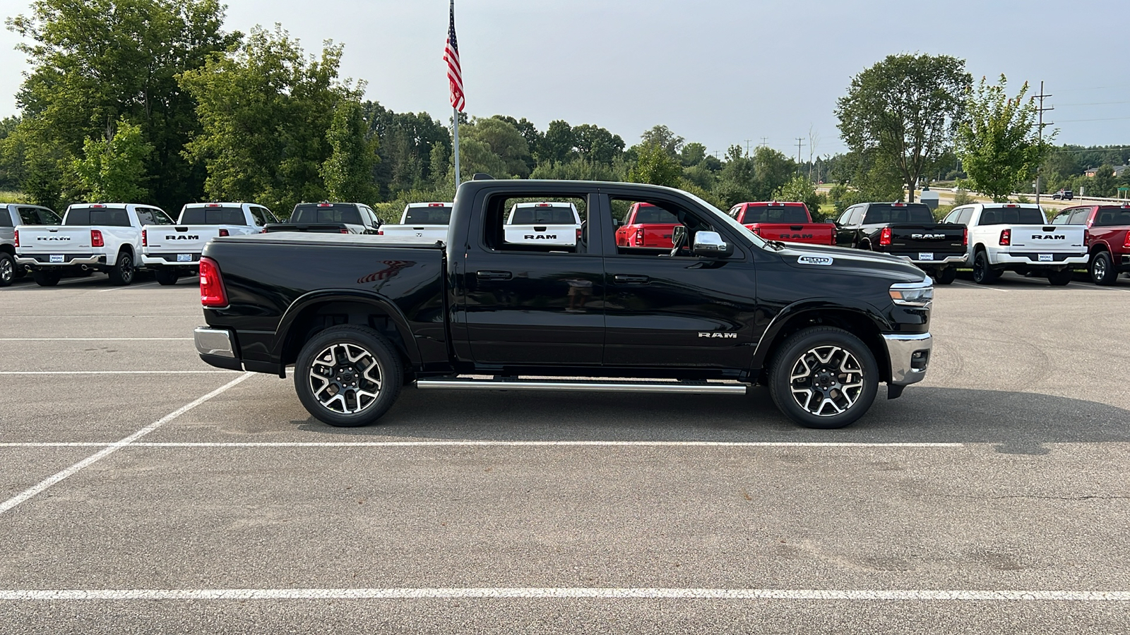 2025 Ram 1500 Laramie 3