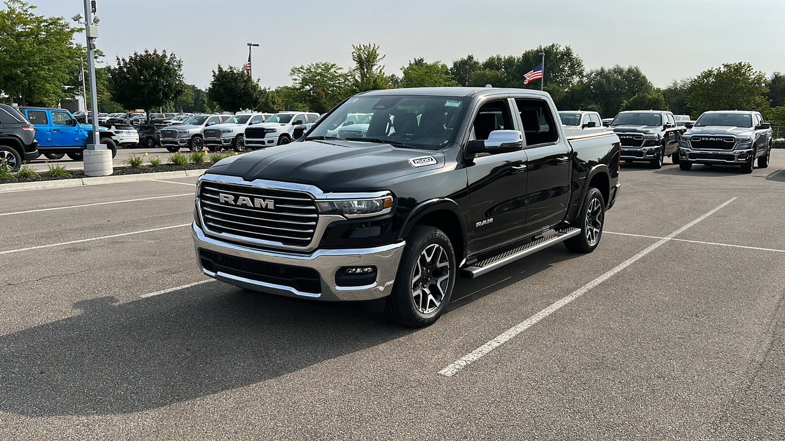 2025 Ram 1500 Laramie 8