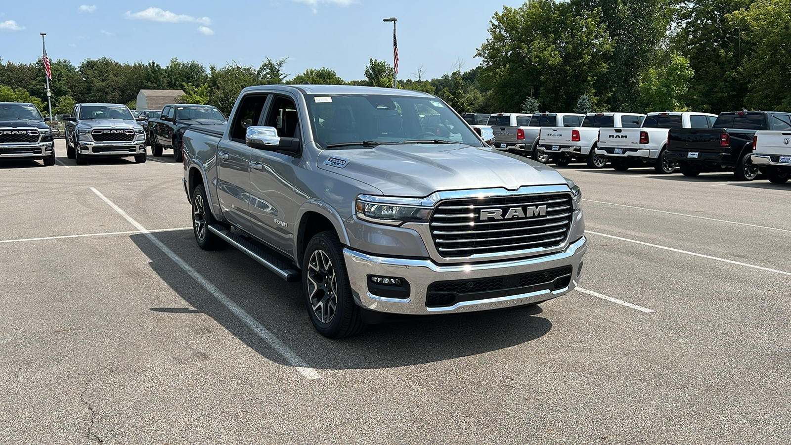 2025 Ram 1500 Laramie 2