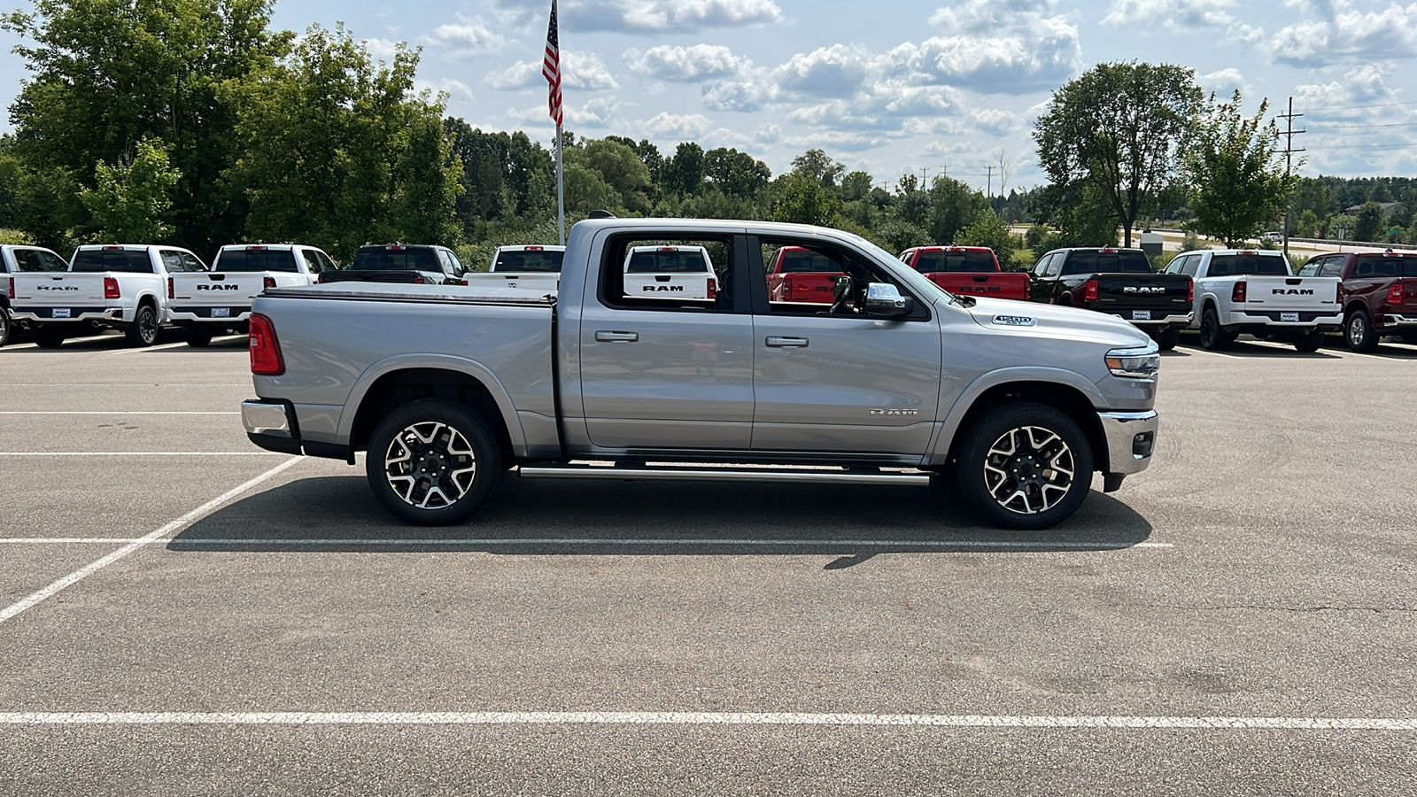 2025 Ram 1500 Laramie 3