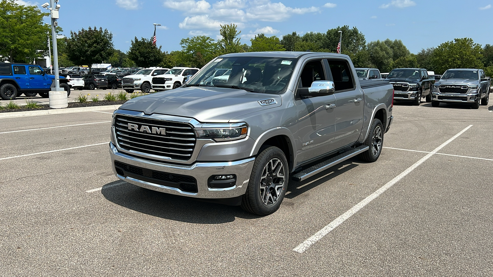 2025 Ram 1500 Laramie 8