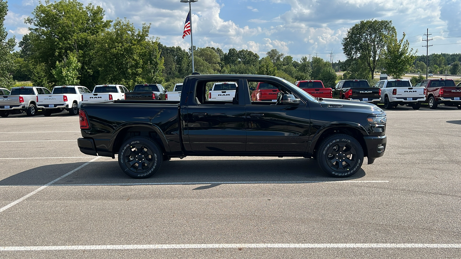 2025 Ram 1500 Big Horn/Lone Star 3