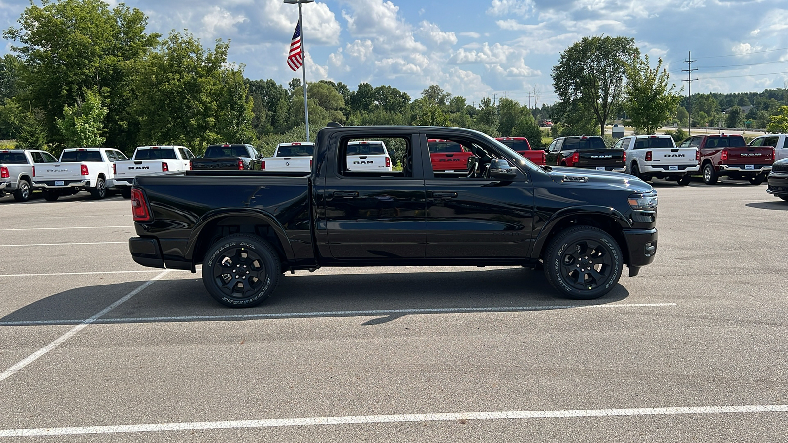 2025 Ram 1500 Big Horn/Lone Star 3