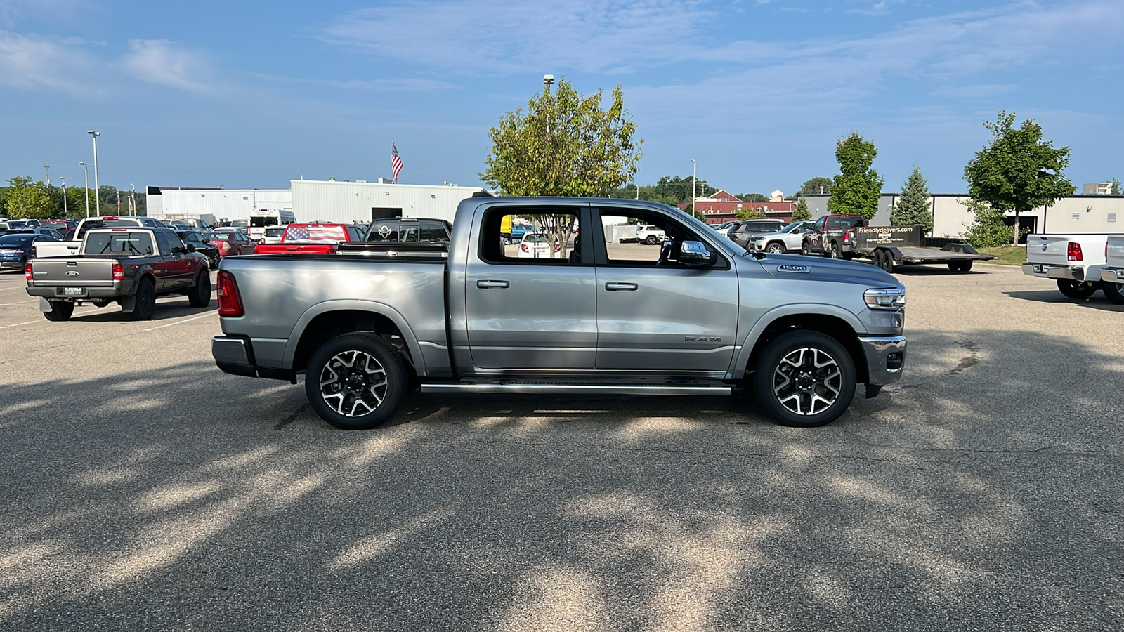 2025 Ram 1500 Laramie 3