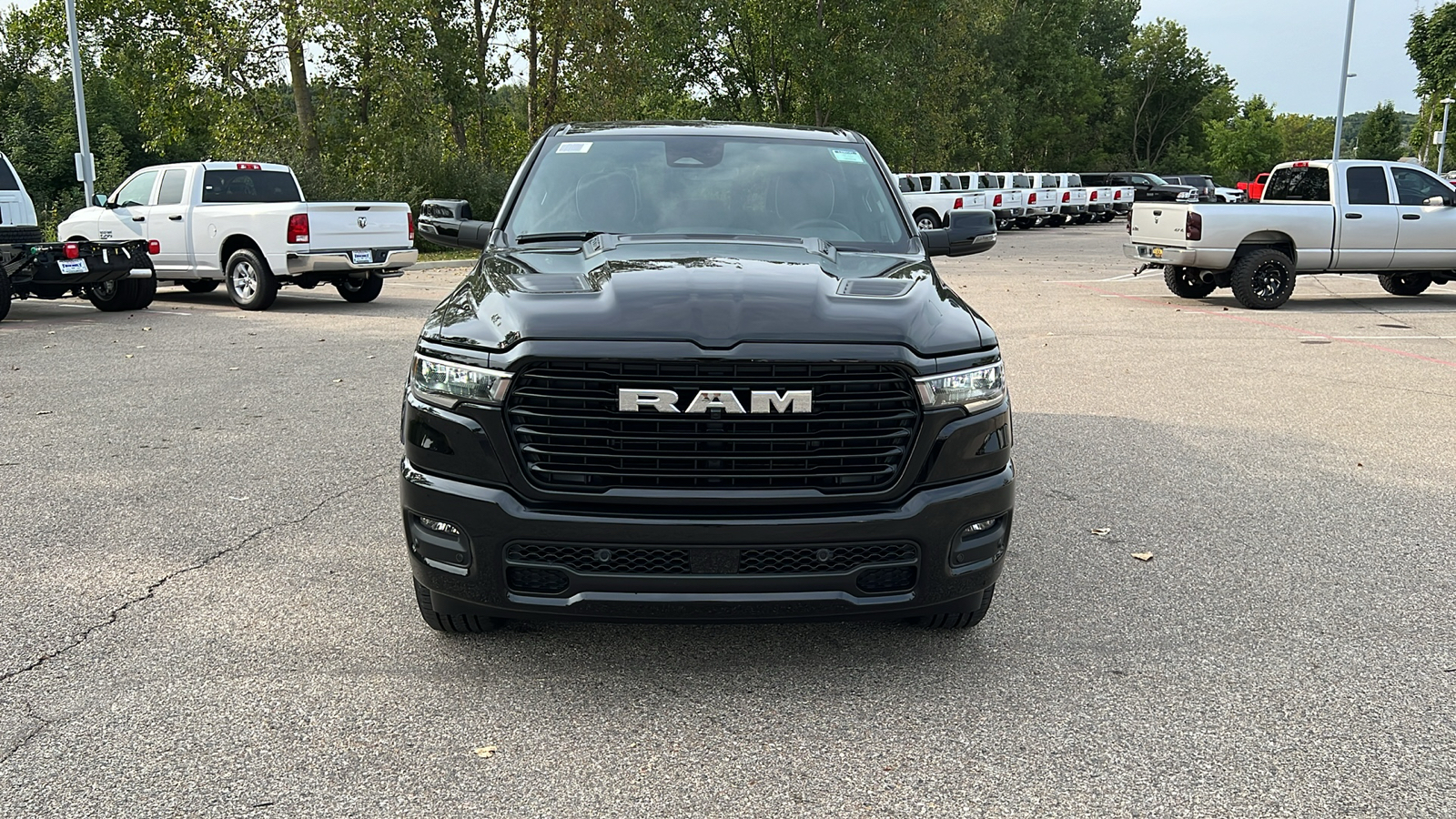 2025 Ram 1500 Laramie 9