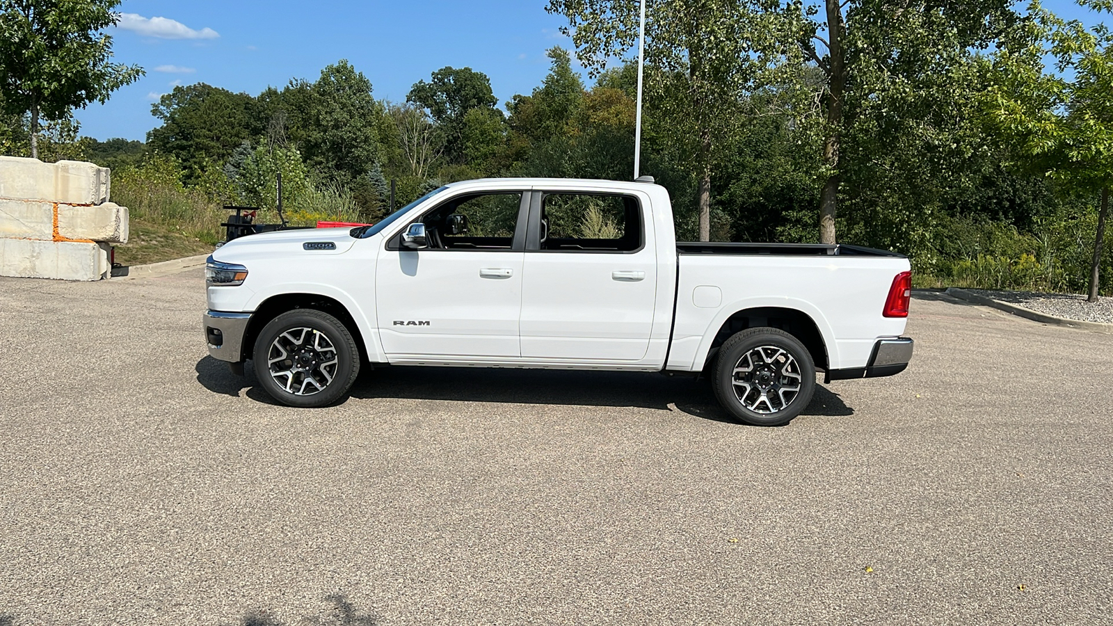 2025 Ram 1500 Laramie 7