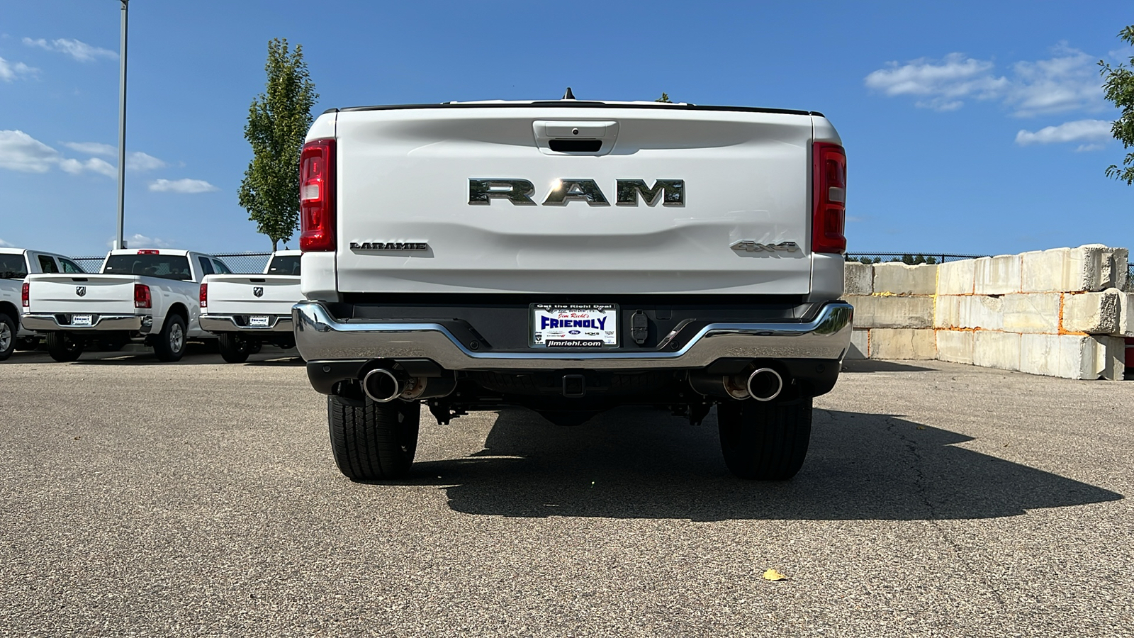 2025 Ram 1500 Laramie 14