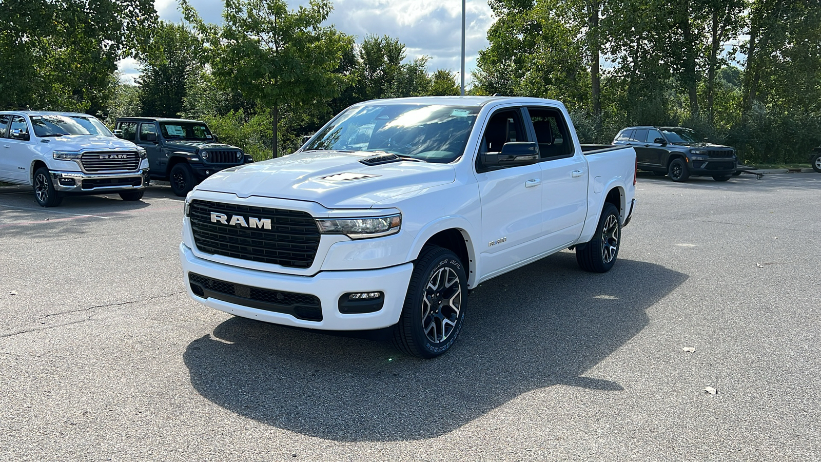 2025 Ram 1500 Laramie 8