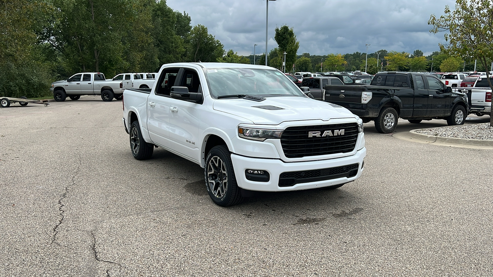 2025 Ram 1500 Laramie 2