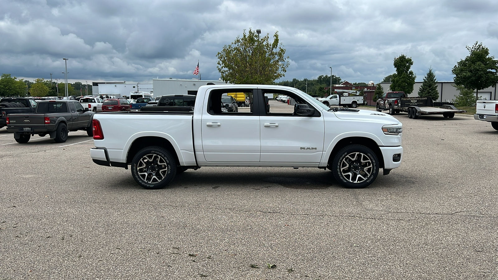 2025 Ram 1500 Laramie 3