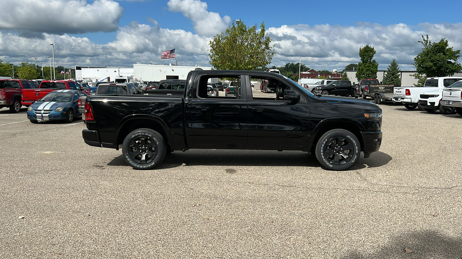 2025 Ram 1500 Big Horn/Lone Star 3