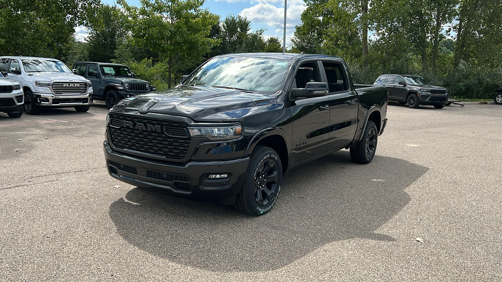 2025 Ram 1500 Big Horn/Lone Star 8