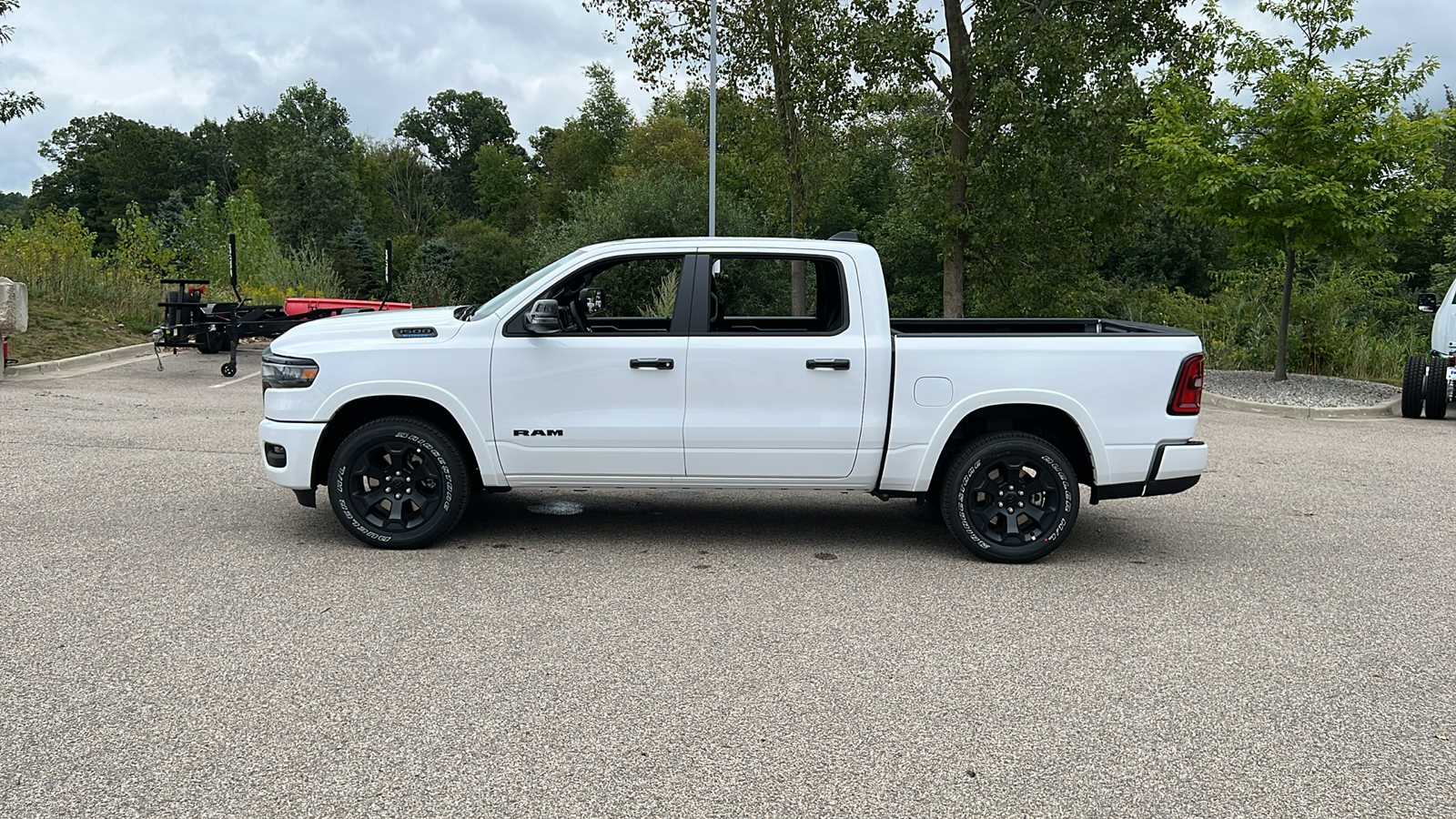 2025 Ram 1500 Big Horn/Lone Star 7