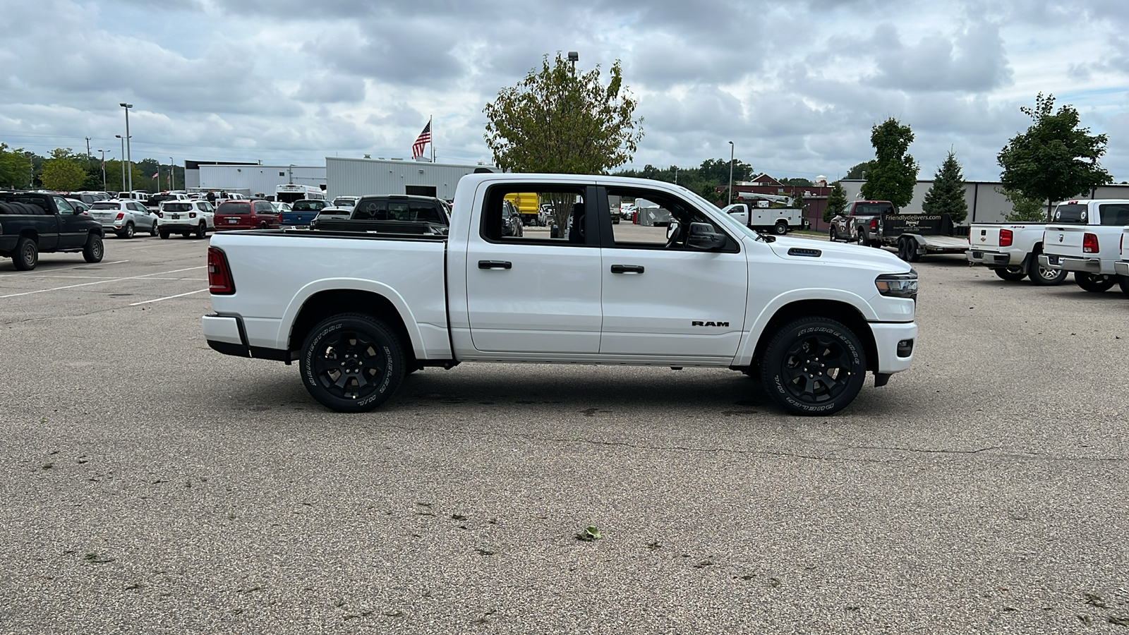 2025 Ram 1500 Big Horn/Lone Star 3