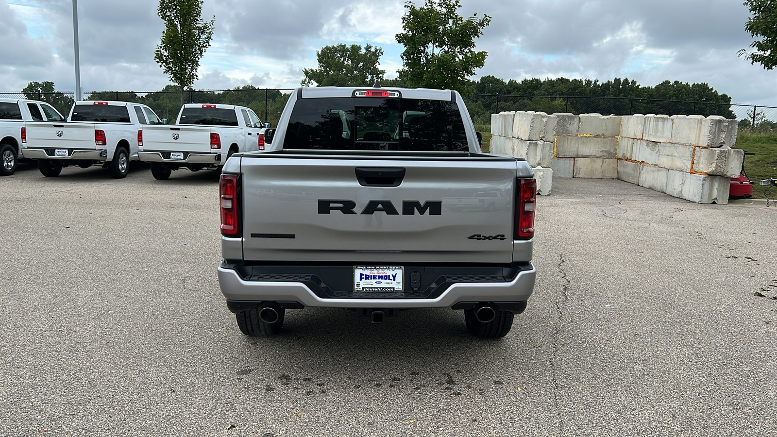 2025 Ram 1500 Big Horn/Lone Star 5