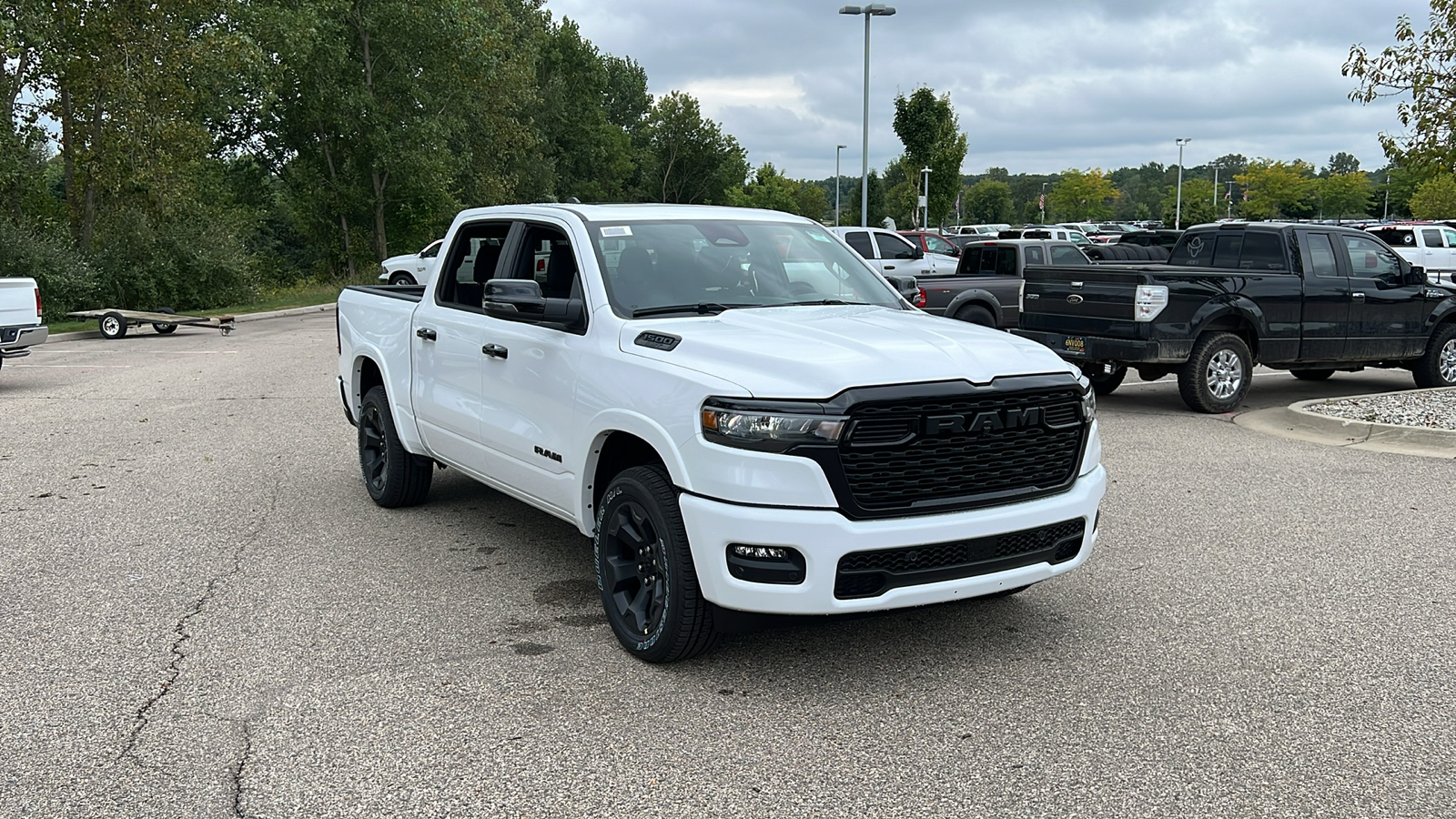 2025 Ram 1500 Big Horn/Lone Star 2