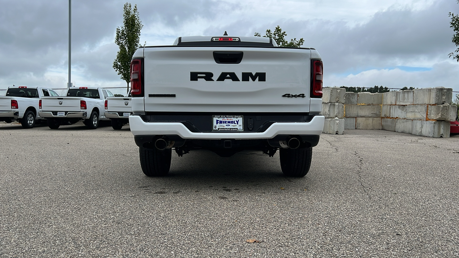 2025 Ram 1500 Big Horn/Lone Star 14