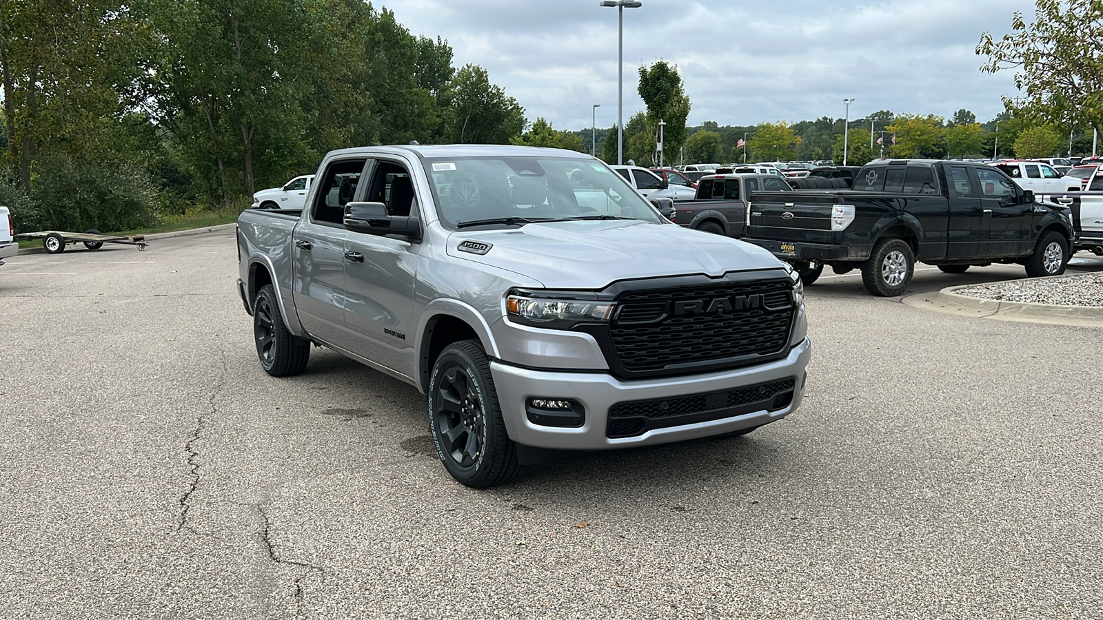 2025 Ram 1500 Big Horn/Lone Star 2