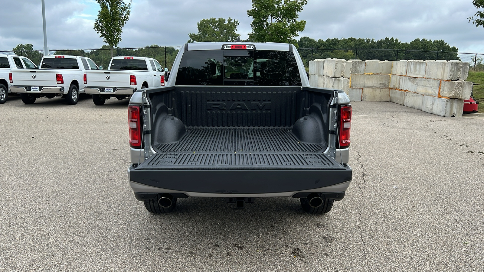 2025 Ram 1500 Big Horn/Lone Star 13