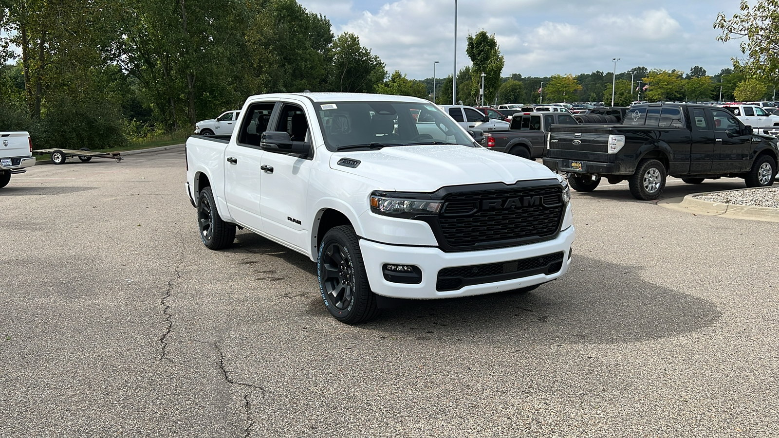 2025 Ram 1500 Big Horn/Lone Star 2