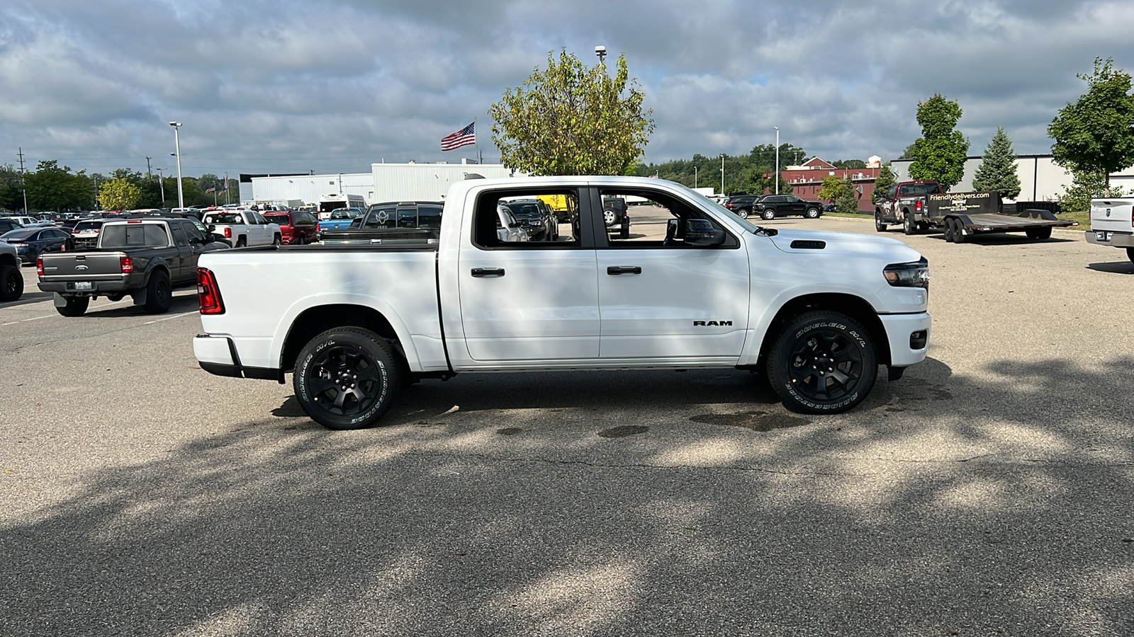 2025 Ram 1500 Big Horn/Lone Star 3