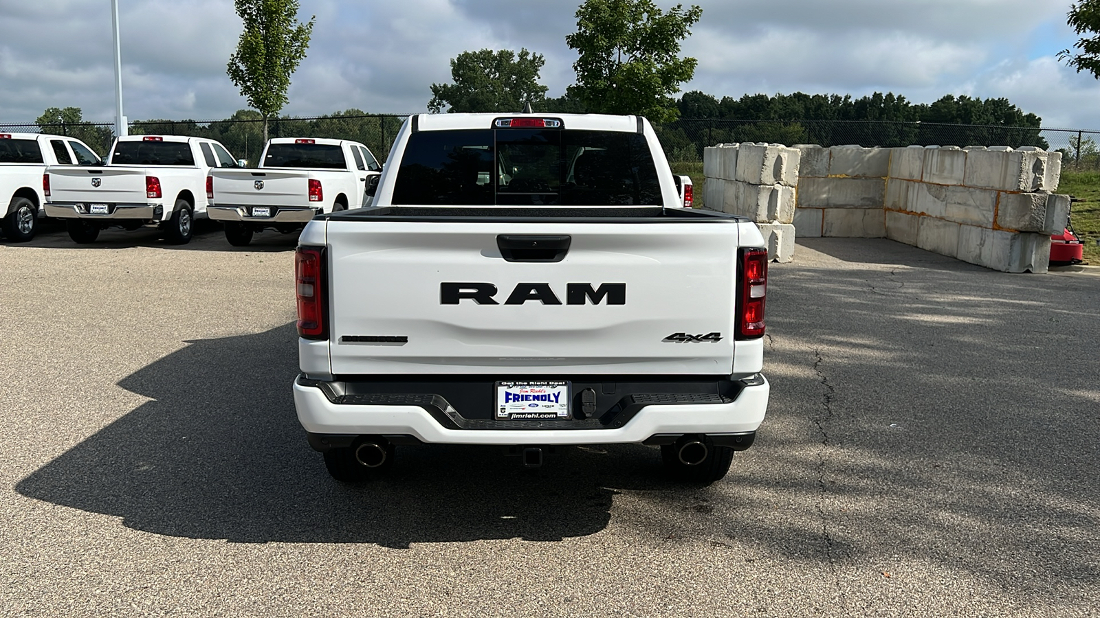 2025 Ram 1500 Big Horn/Lone Star 5