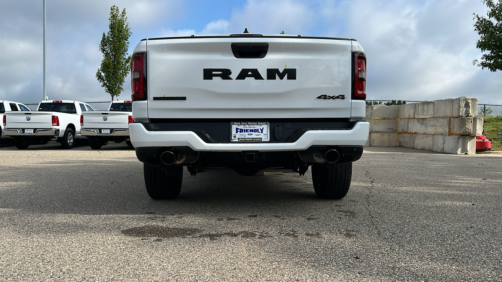 2025 Ram 1500 Big Horn/Lone Star 14