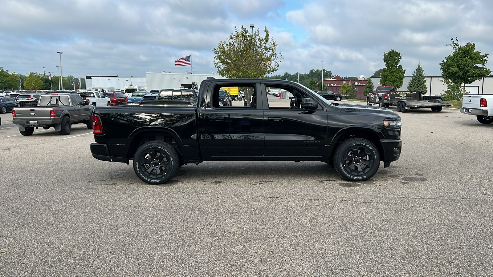 2025 Ram 1500 Big Horn/Lone Star 3