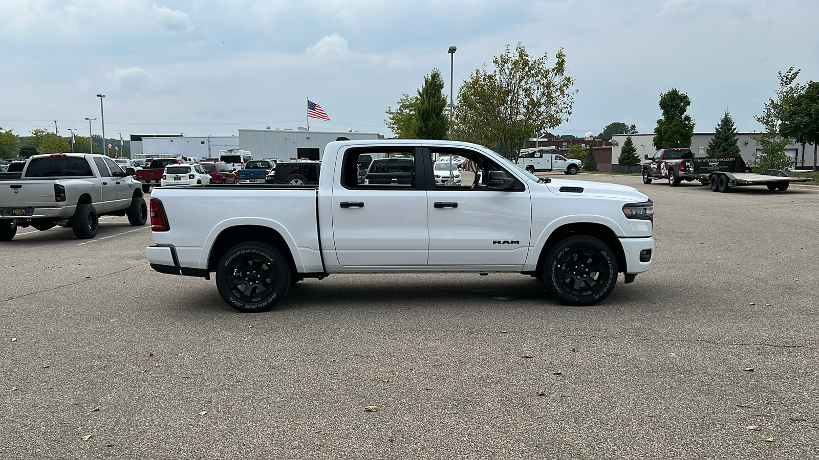 2025 Ram 1500 Big Horn/Lone Star 3