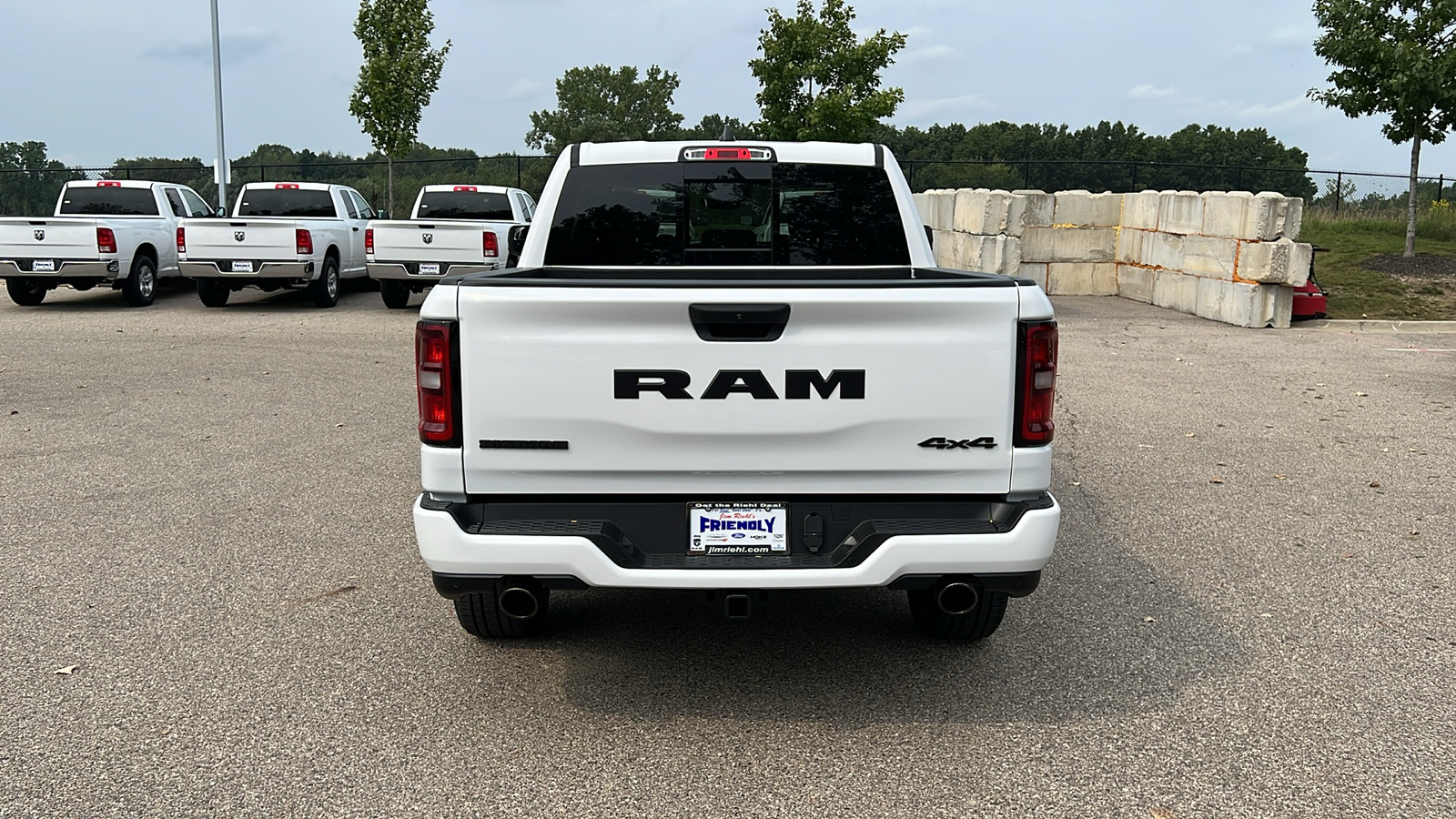 2025 Ram 1500 Big Horn/Lone Star 5