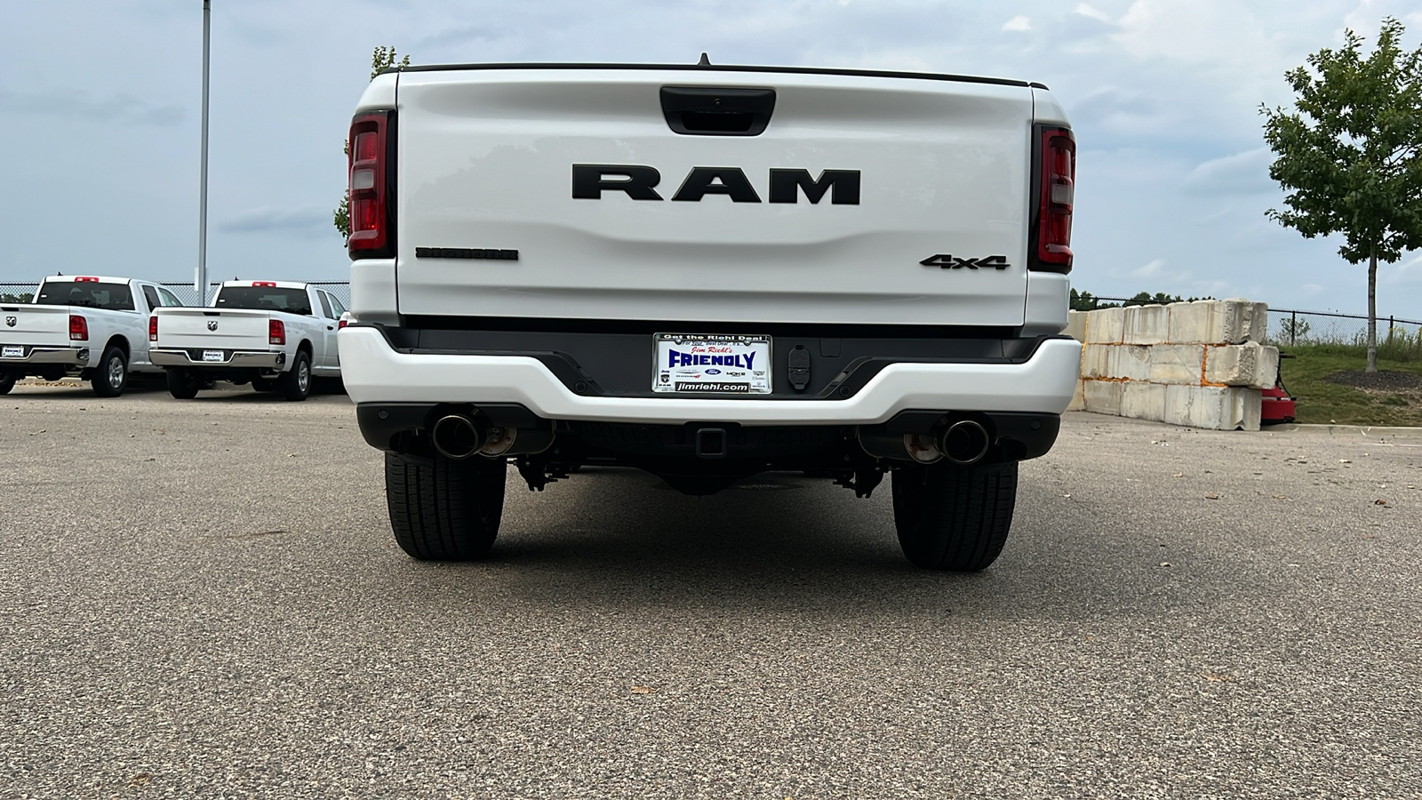 2025 Ram 1500 Big Horn/Lone Star 14