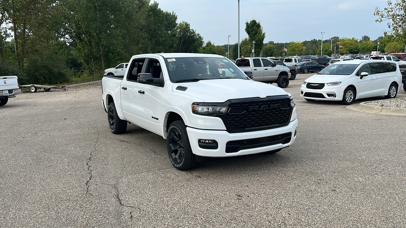 2025 Ram 1500 Big Horn/Lone Star 2