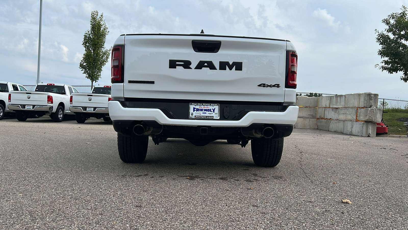 2025 Ram 1500 Big Horn/Lone Star 14