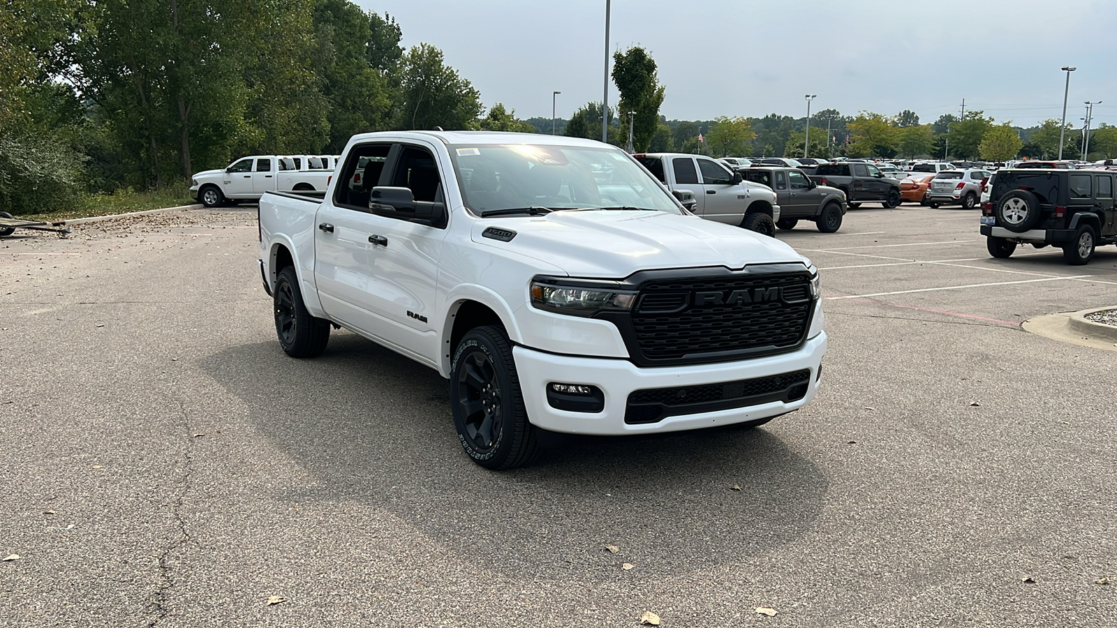 2025 Ram 1500 Big Horn/Lone Star 2