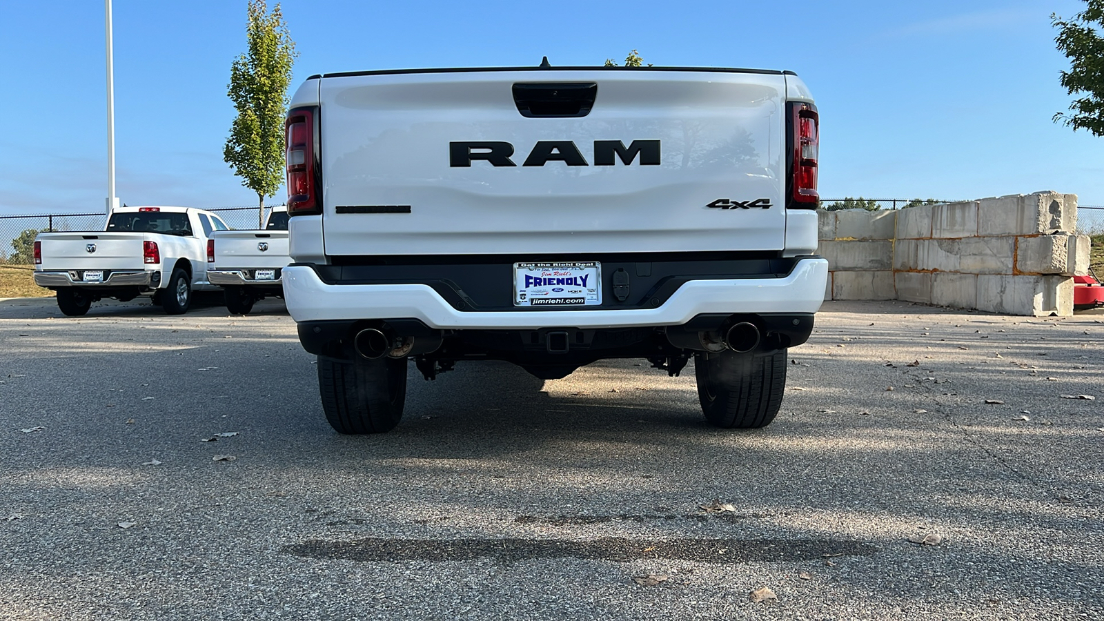 2025 Ram 1500 Big Horn/Lone Star 14