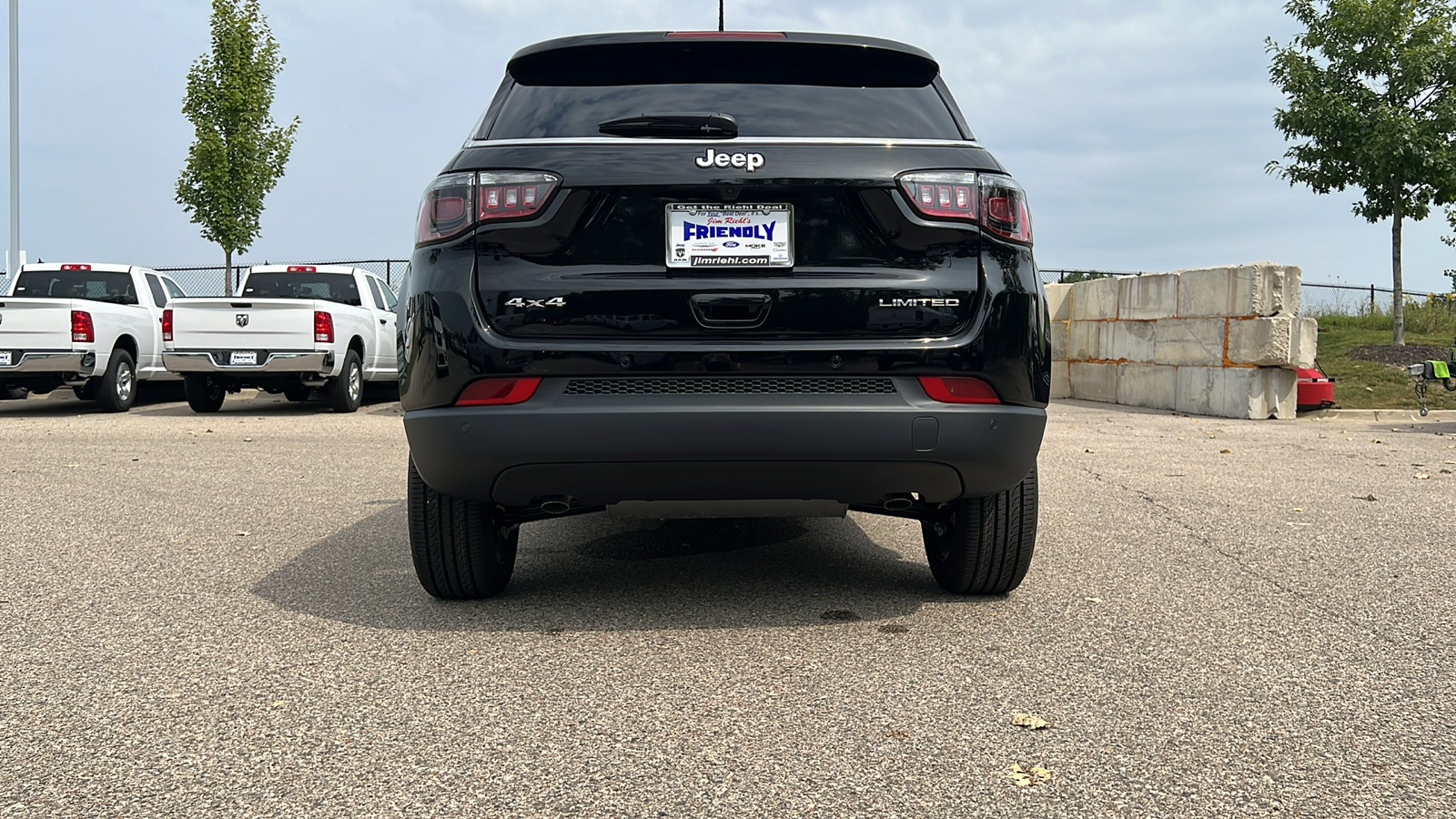 2025 Jeep Compass Limited 14