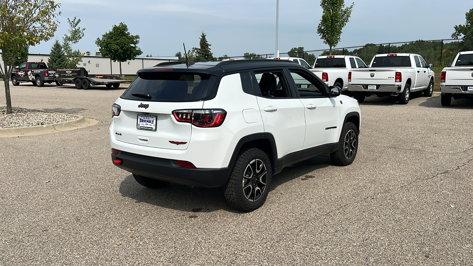 2025 Jeep Compass Trailhawk 4