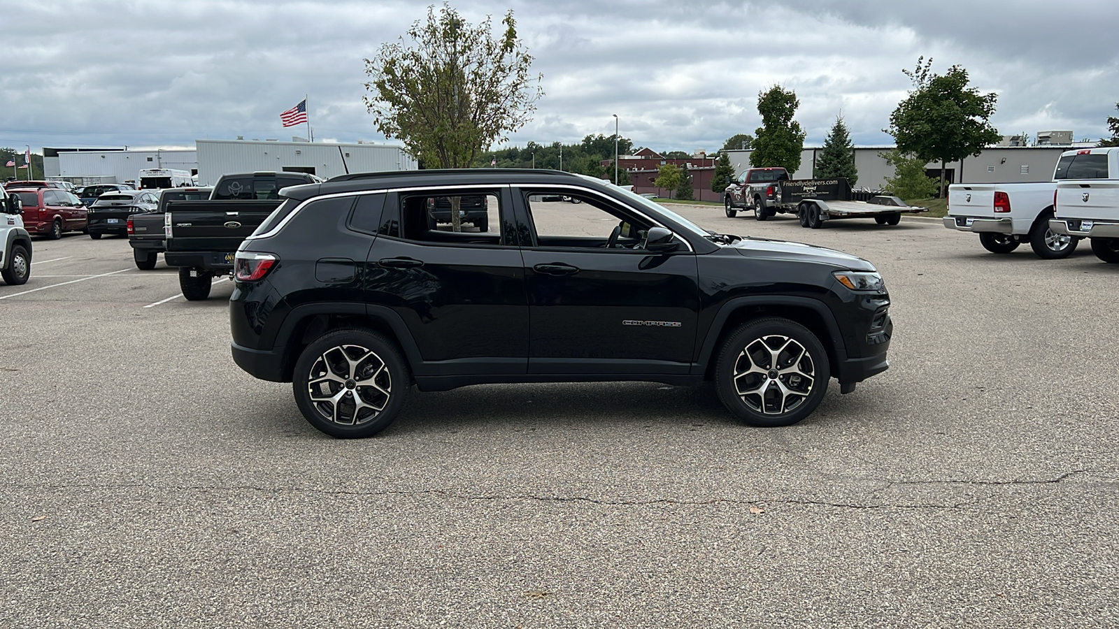 2025 Jeep Compass Limited 3